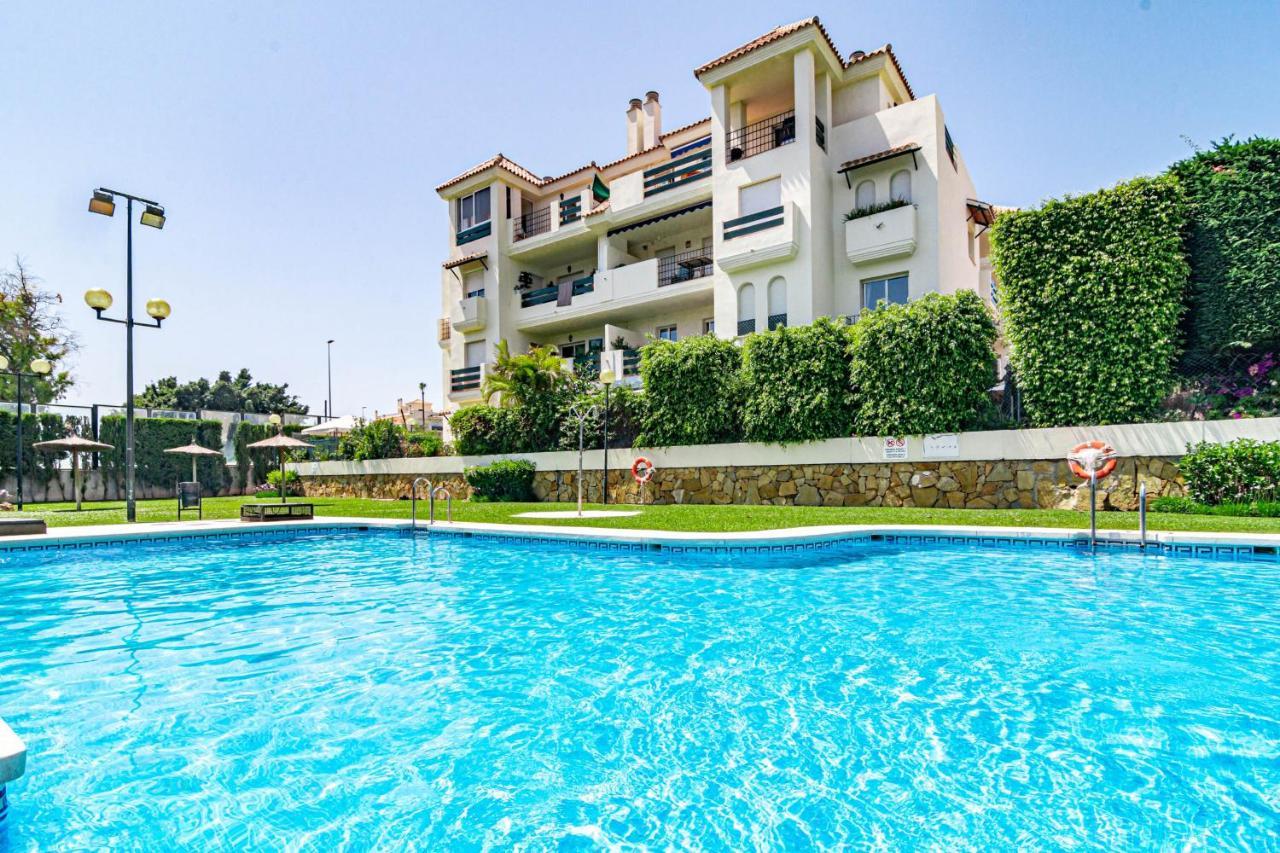Lcr1- Lovely Ground Floor Apartment, Puerto Banus Appartement *