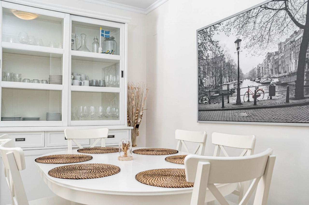 Apartment Lcr1- Lovely Ground Floor Apartment, Puerto Banus